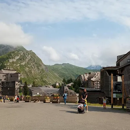 Avec Piscine, Porte Du Soleil Morgins, Ps3 Games, Wash & Bring Sheets Lejlighed Morgins